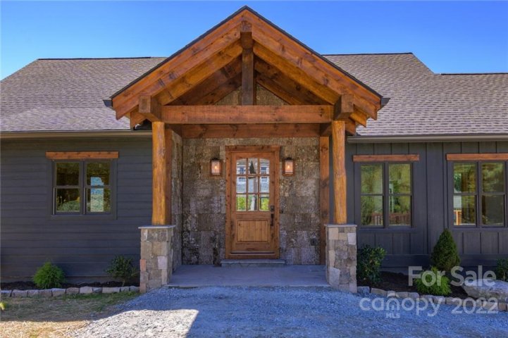 168 Silver Fox Lane 25 sold home in Silver Springs Farm, Banner Elk, NC