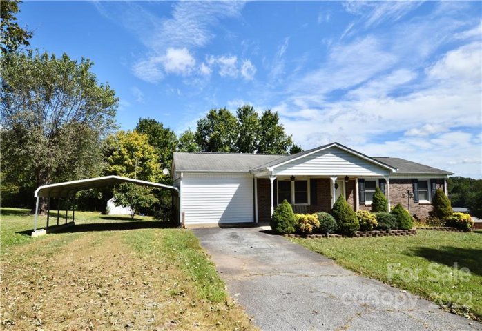 2109 Lamesa Court sold home in Colliers West, Lenoir, NC