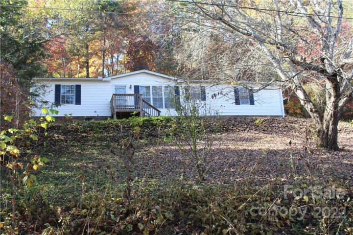 90 Gobbler Circle sold home in Turkey Pen Gap, Horse Shoe, NC