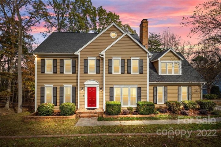 1460 Old Tara Lane sold home in Tara Plantation, Fort Mill, SC