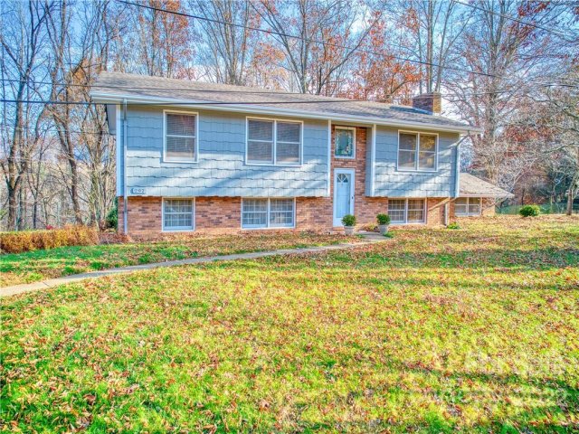 297 Blink Bonny Drive sold home in Sulphur Springs Park, Waynesville, NC