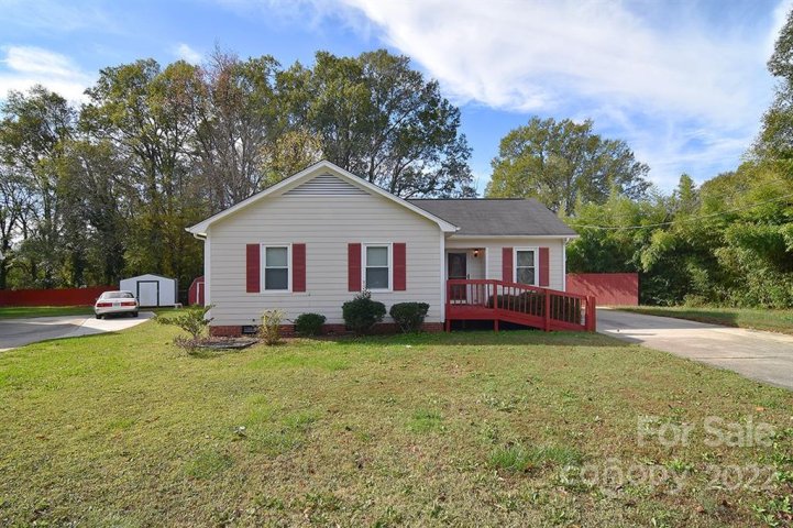 330 Finley Square sold home in Finley Square, Rock Hill, SC
