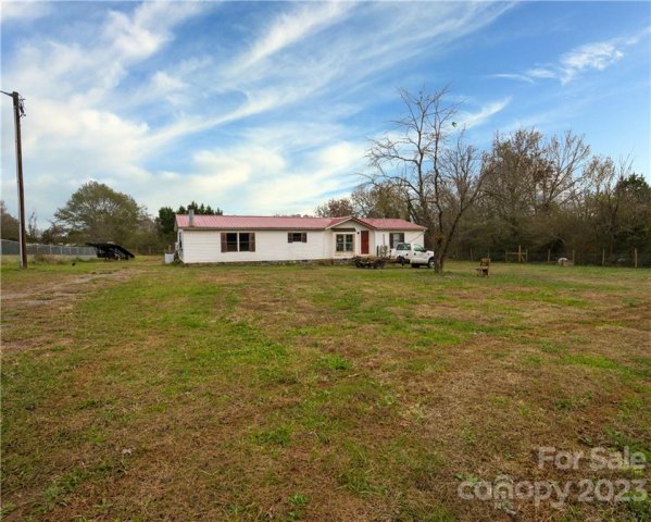 2596 Midnight Drive sold home in Farmwood, Claremont, NC
