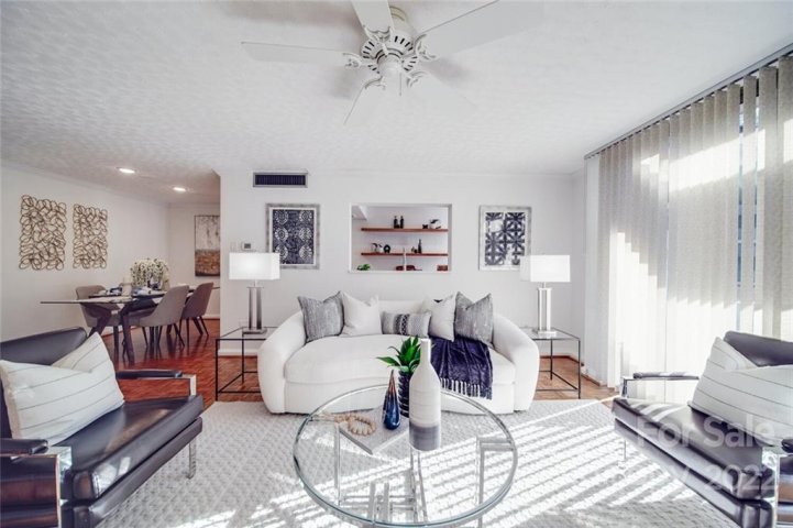 1300 Queens Road 209 sold home in Queens Towers, Charlotte, NC