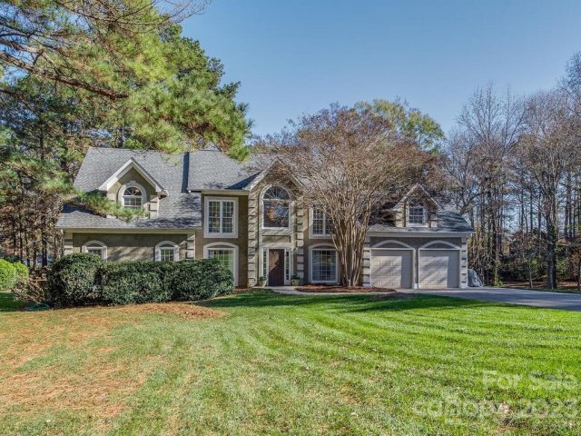 5533 Mountain Point Lane sold home in Mountain Point, Charlotte, NC