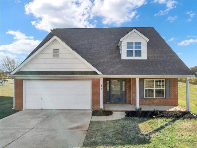 431 Glencroft Drive sold home in Glencroft, Wingate, NC