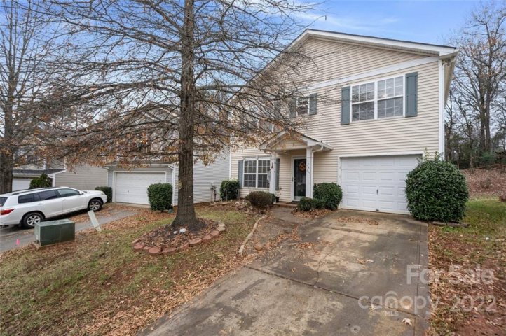 7433 Lady Liberty Lane sold home in Brighton, Charlotte, NC
