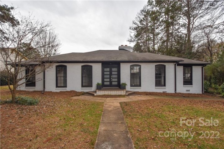 6916 Norman Island Drive sold home in Lake Norman Island, Cornelius, NC