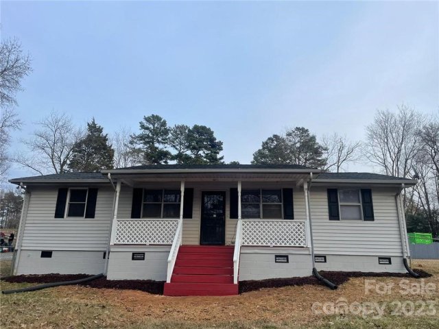 8116 Dow Road sold home in Westwood, Charlotte, NC