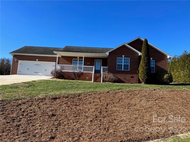5083 S Oak Circle sold home in Twin Oaks, Granite Falls, NC