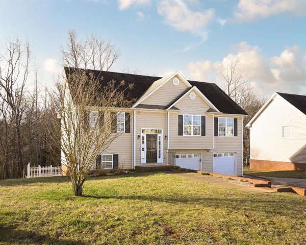 288 Winding Creek Road sold home in Charleston Ridge, Mocksville, NC