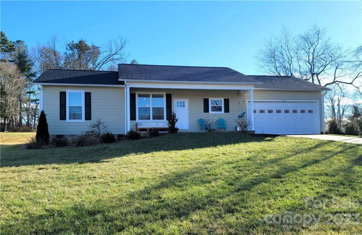 2435 Diane Street sold home in Bel Aire Estates, Morganton, NC