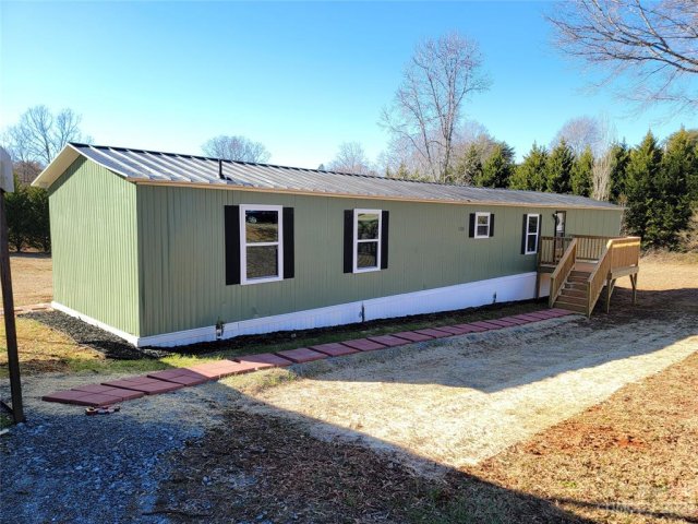 4247 Kent Street sold home in Cedarfield, Maiden, NC