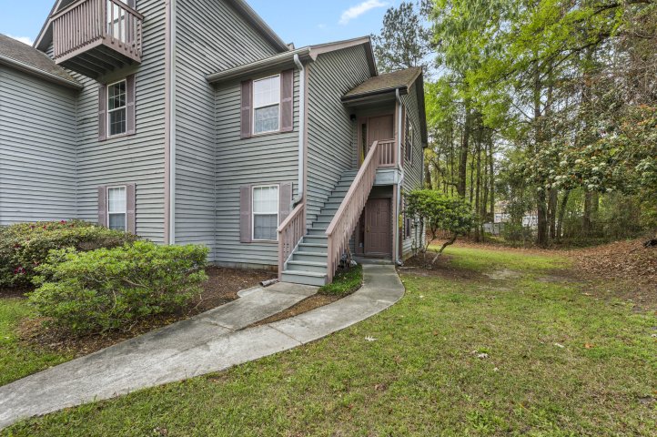 7955 Timbercreek Lane H pending home in The Park At Rivers Edge, North Charleston, SC