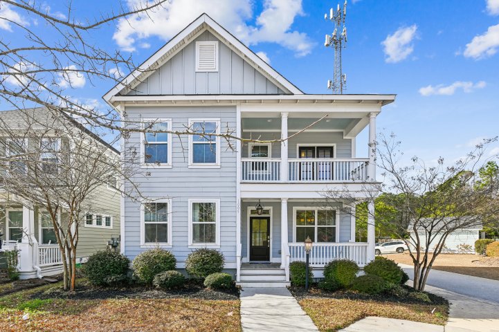 1009 Oak Bluff Avenue active home in Oak Bluff, Charleston, SC