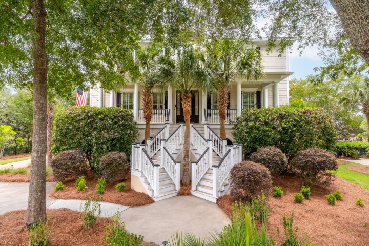 2324 Darts Cove Way active home in Dunes West, Mount Pleasant, SC