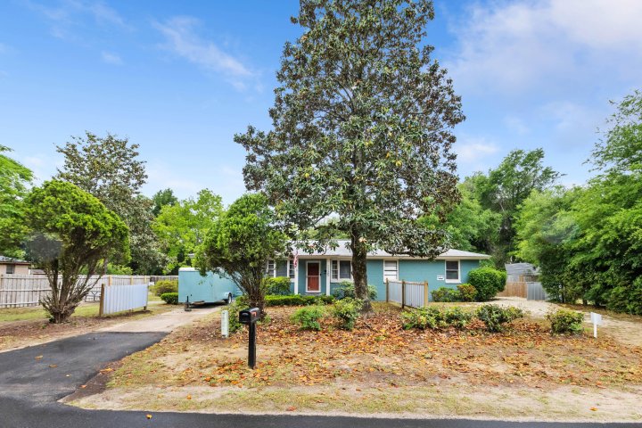 Homes in Royal, Charleston