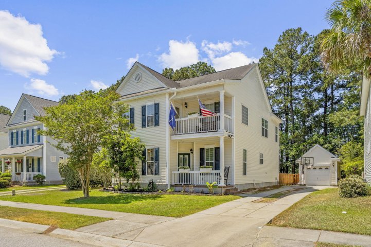 3225 Beaconsfield Road active home in Park West, Mount Pleasant, SC