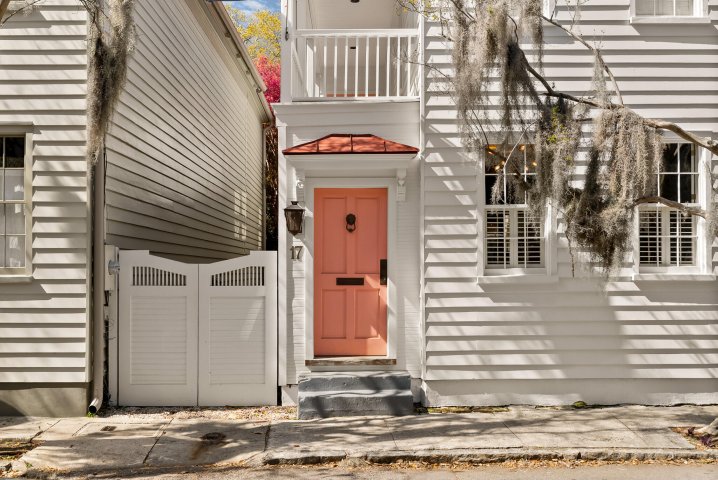 17 Anson Street active home in Ansonborough, Charleston, SC