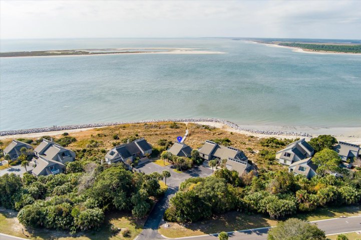 A home in Beach Club Villas, Seabrook Island
