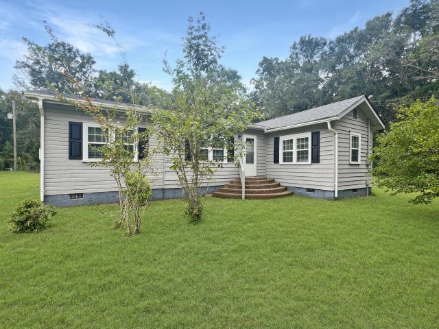 8375 Shell House Road active home in Edisto Island, Edisto Island, SC