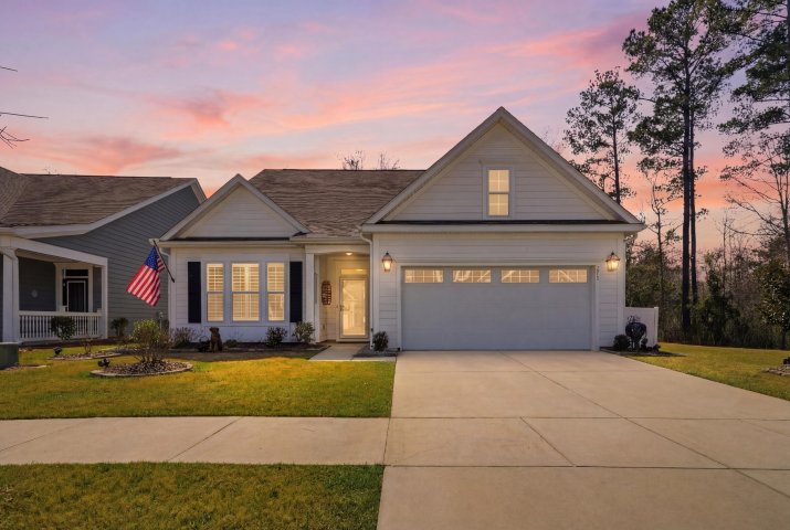 218 River Martin Court active home in The Ponds, Summerville, SC