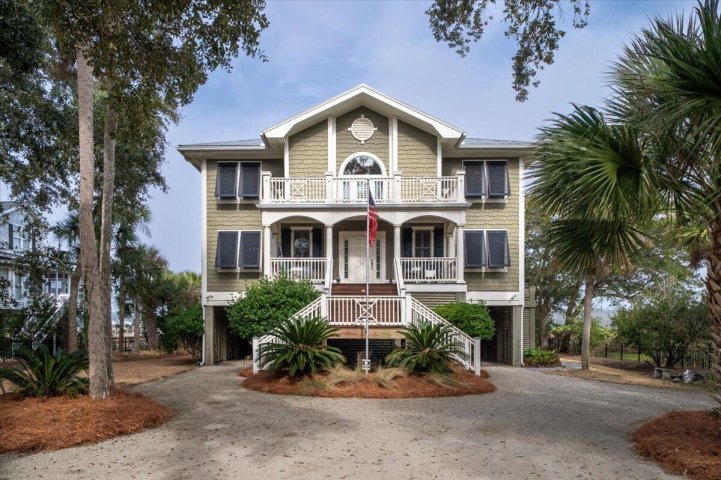 Homes in Jungle Shores, Edisto Beach