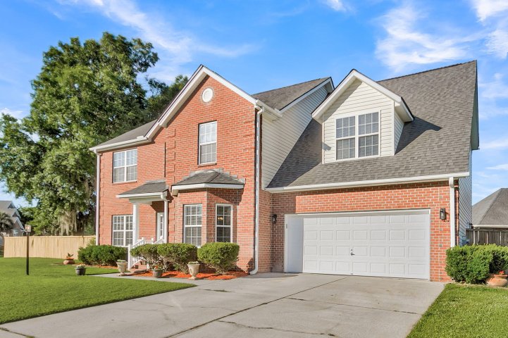 319 Lindrick Court active home in Shadowmoss, Charleston, SC