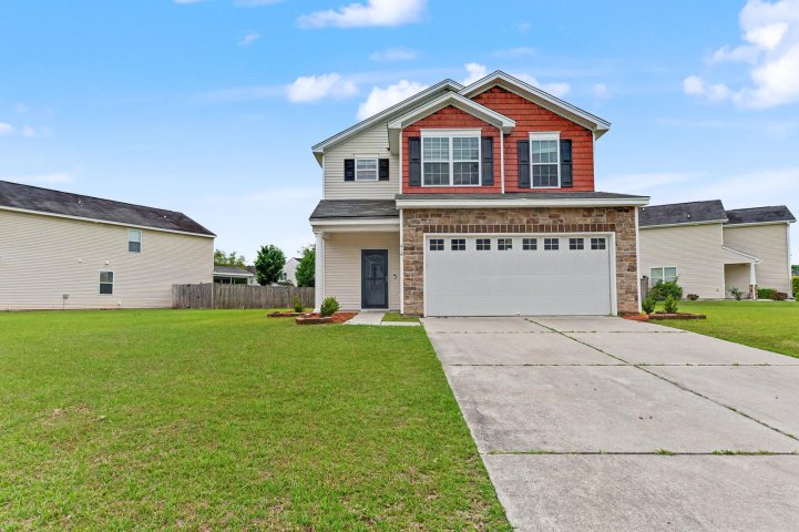 416 Watershed Drive pending home in Liberty Hall Plantation, Goose Creek, SC