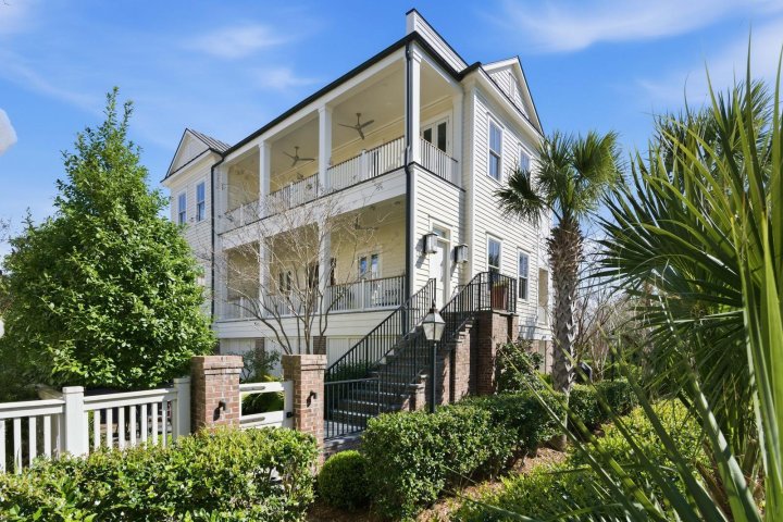 72 Halsey Boulevard active home in Harleston Village, Charleston, SC