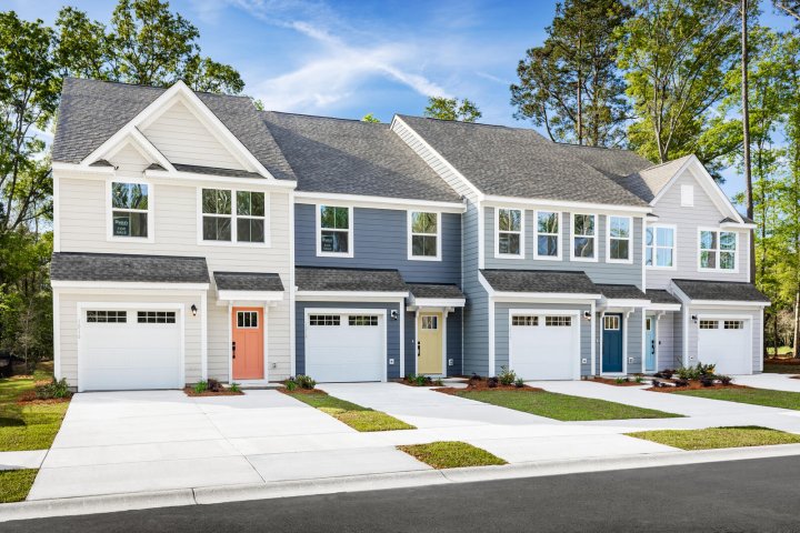 1009 Crescent Cove Lane 1c pending home in Crescent Cove Villas, Summerville, SC