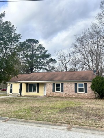 7601 Ireland Drive active home in Pepperhill, North Charleston, SC
