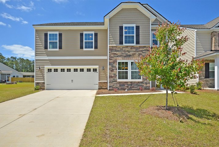 549 Red Monarch Way pending home in Cypress Preserve, Moncks Corner, SC