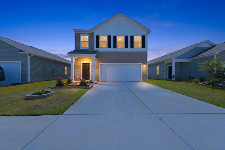 5012 Ferry Field Drive active home in Watson Hill, Summerville, SC