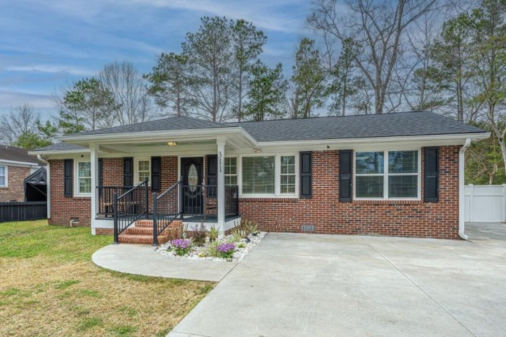 A home in Boulder Bluff, Goose Creek