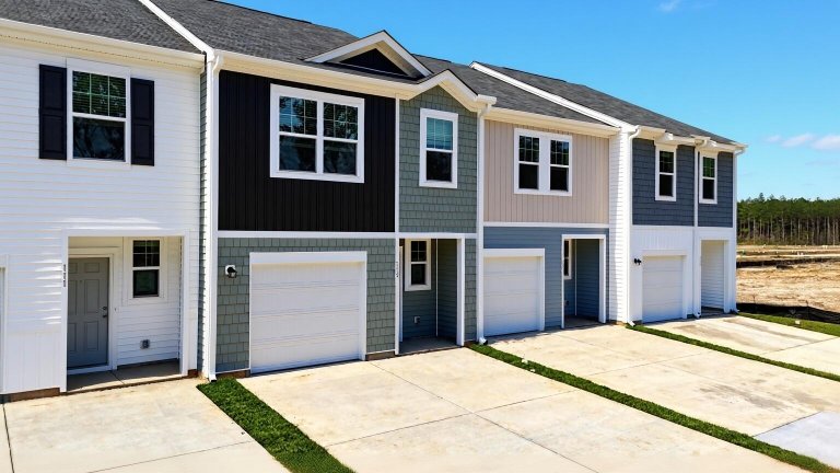 139 Cotton Leaf Boulevard 61 active home in Cane Bay Plantation, Summerville, SC