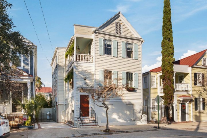 78 Vanderhorst Street active home in Radcliffeborough, Charleston, SC