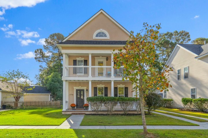 1716 Alan Brooke Drive active home in Park West, Mount Pleasant, SC