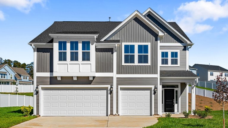 102 Sawlog Drive pending home in Hewing Farms, Summerville, SC