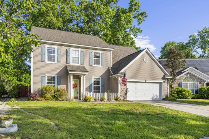 9406 Ayscough Road active home in Wescott Plantation, Summerville, SC