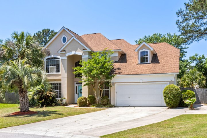 8527 Long Meadow Drive pending home in Whitehall, North Charleston, SC