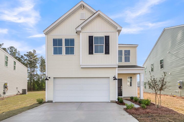 218 Hungerford Drive active home in Cane Bay Plantation, Summerville, SC