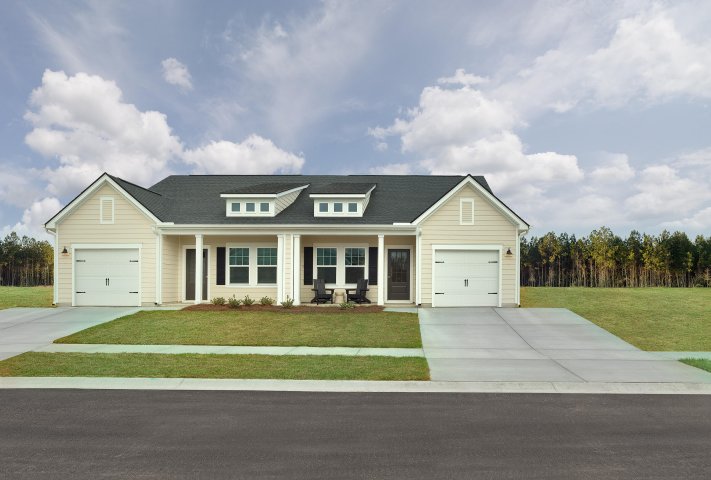 5067 Blackberry Lane active home in Tea Farm, Ravenel, SC