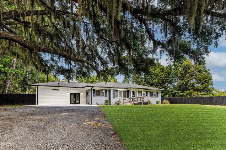 Homes in Edisto Island, Edisto Island