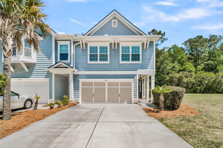 2340 Kings Gate Lane Unit 4 active home in Dunes West, Mount Pleasant, SC