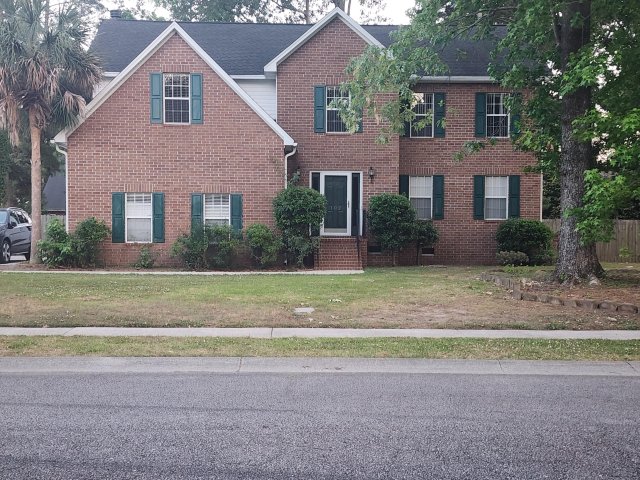 102 Keighley Drive active home in Crowfield Plantation, Goose Creek, SC