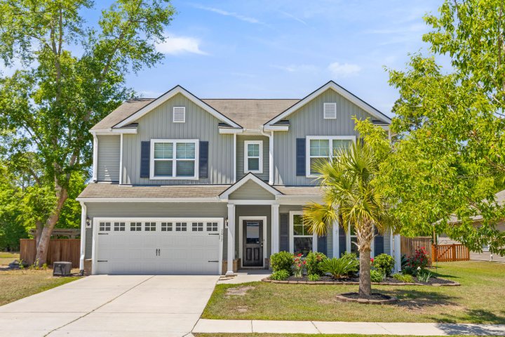 2017 Elvington Road active home in Oakfield, Johns Island, SC