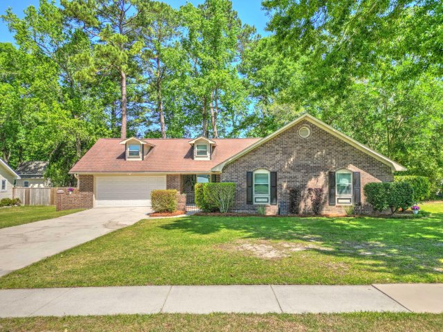 226 Smythe Drive active home in Newington Plantation, Summerville, SC