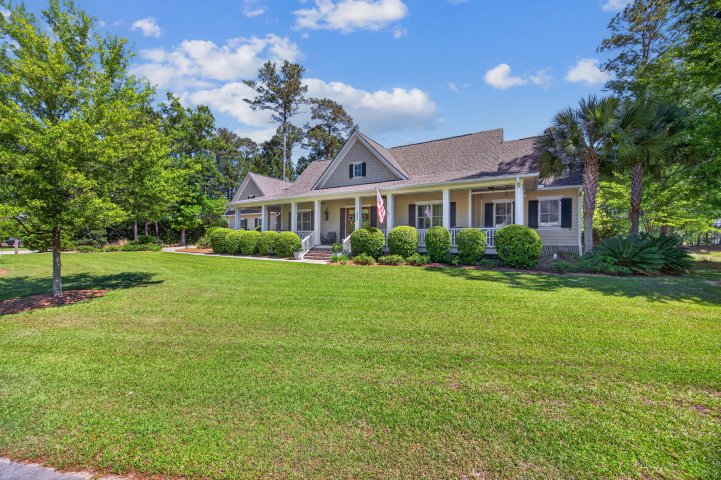4030 Ten Shillings Way pending home in Poplar Grove, Ravenel, SC