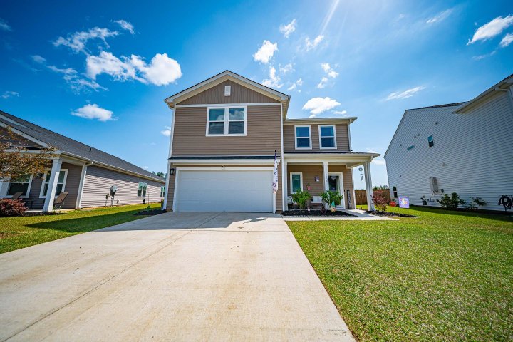 5008 Cedar Brush Court active home in Watson Hill, Summerville, SC